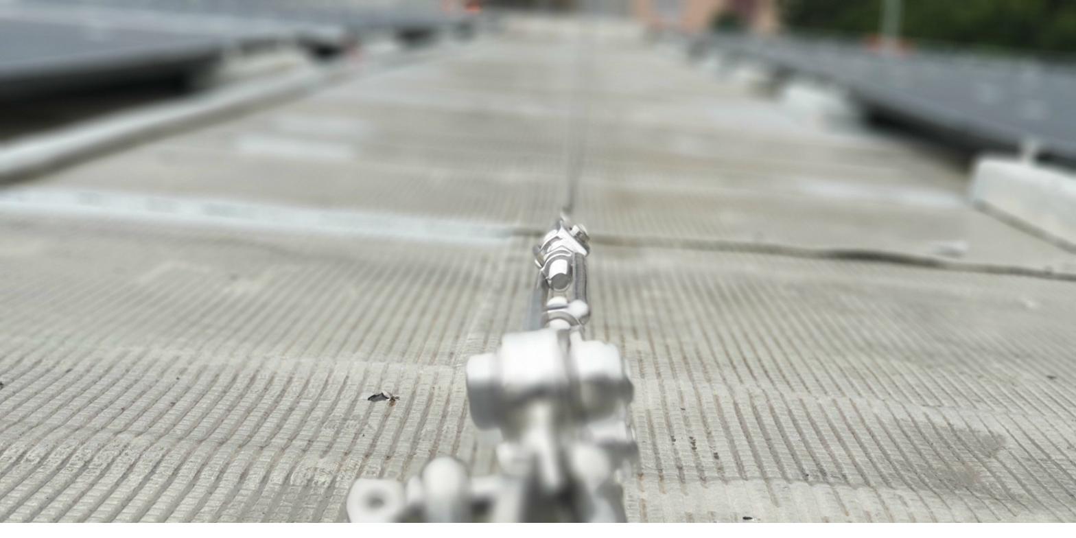 Linea vita su copertura — Palestra Biancheri, Bordighera