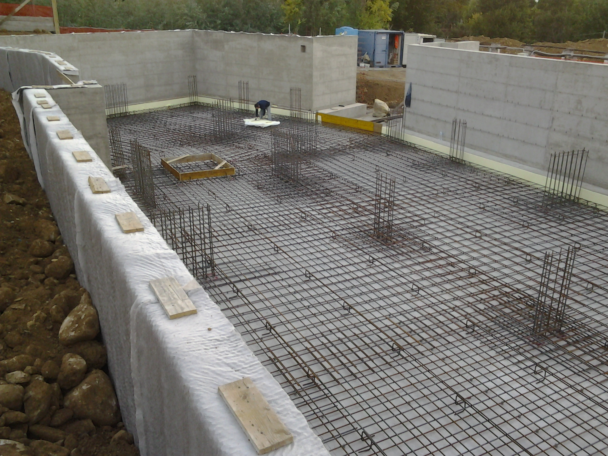 Fondazione in C.A. — platea con armature · Villa a Taggia