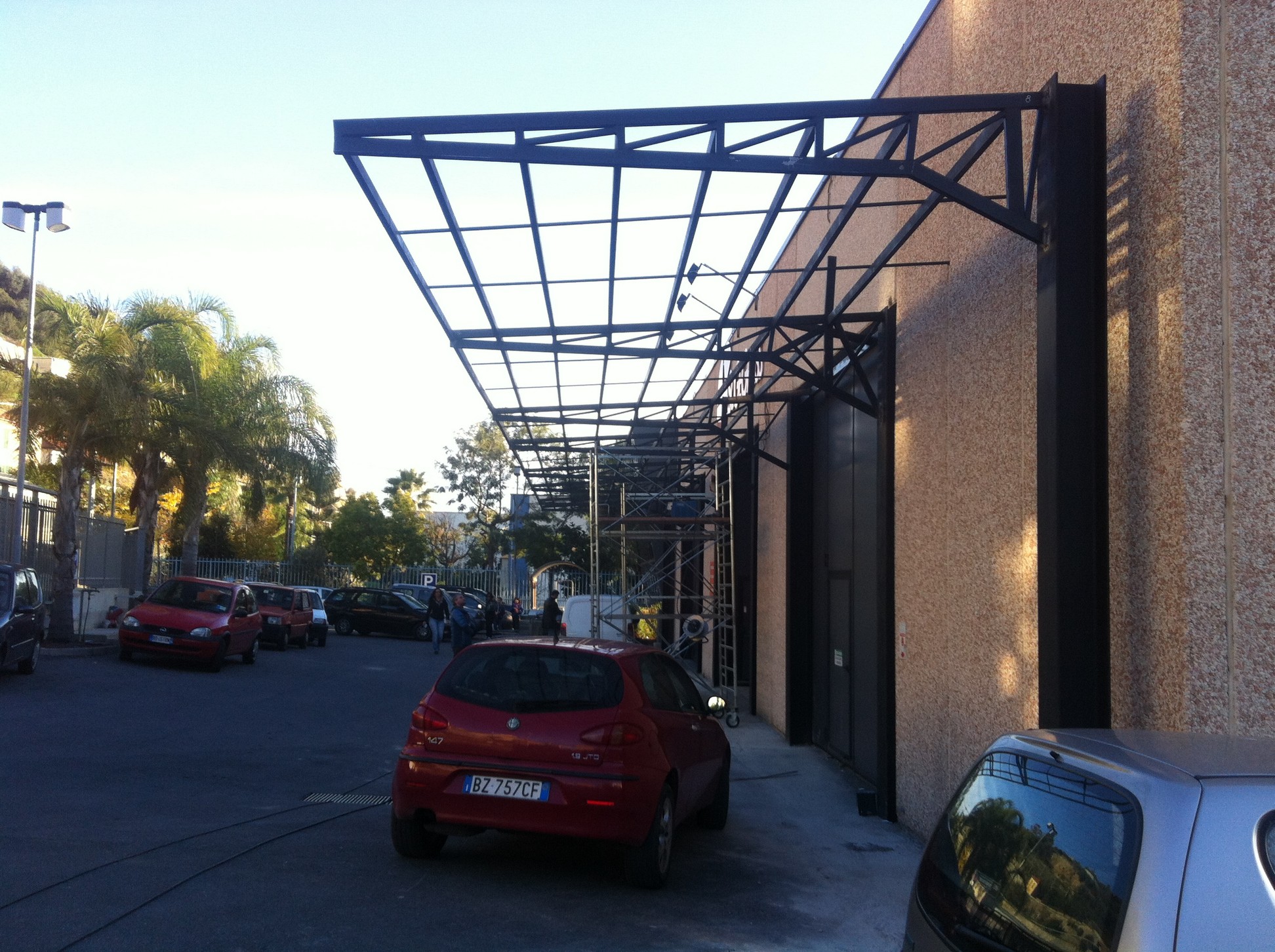 Pensilina in acciaio — Sogegross, Arma di Taggia