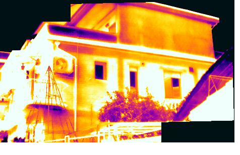 Panoramica termica — facciata edificio residenziale